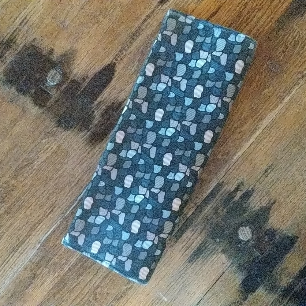 Stunning MCM Clutch. Unique Fabric. Excellent Condition!